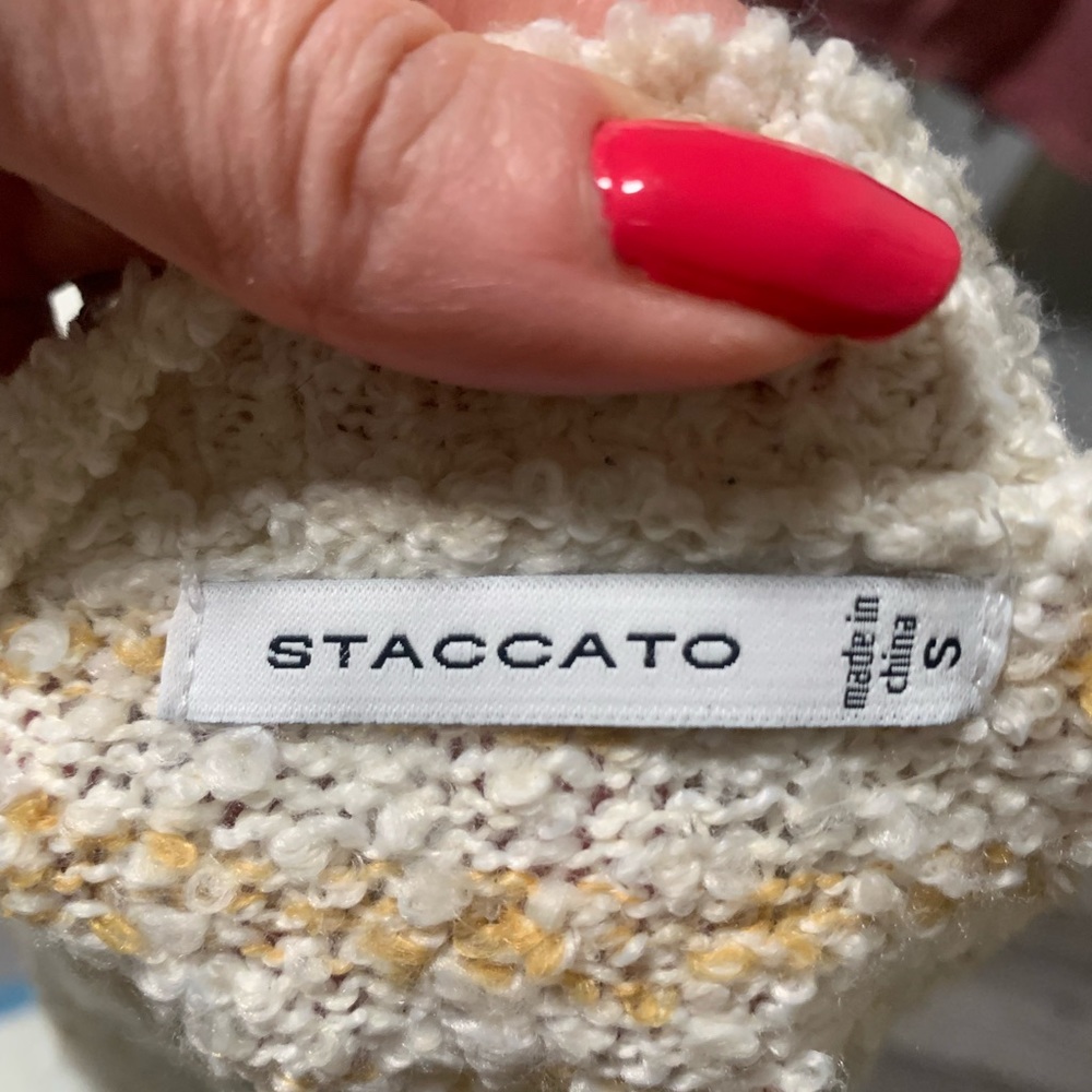 Staccato Colorful Sweater from Dry Goods - Picture 2 of 6